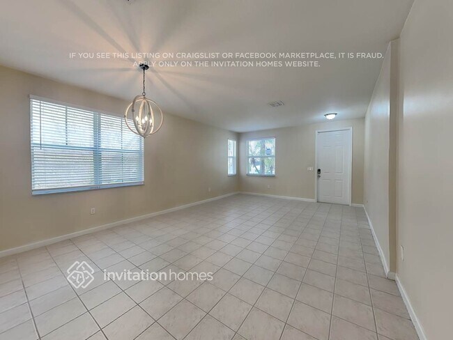 Foto del edificio - 5352 SW 155th Ave