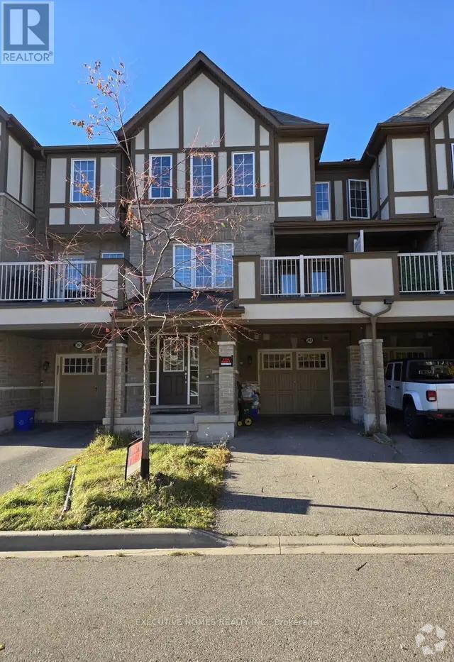 Building Photo - 263 Casson Pt