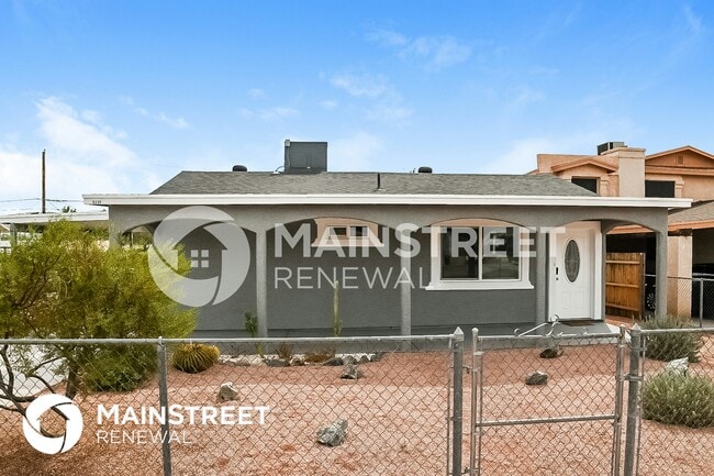 Building Photo - 9235 S Calle Maravilla