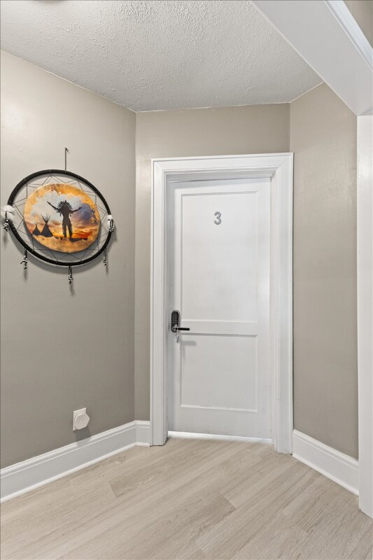 Foto del edificio - 350 Hill Park Dr