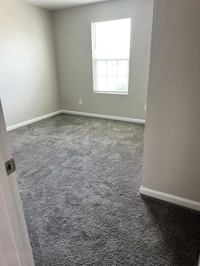 Foto del edificio - 838 Wheat Mill Ln