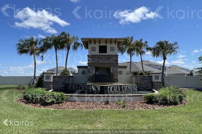 Building Photo - 8656 SW 44th Ct