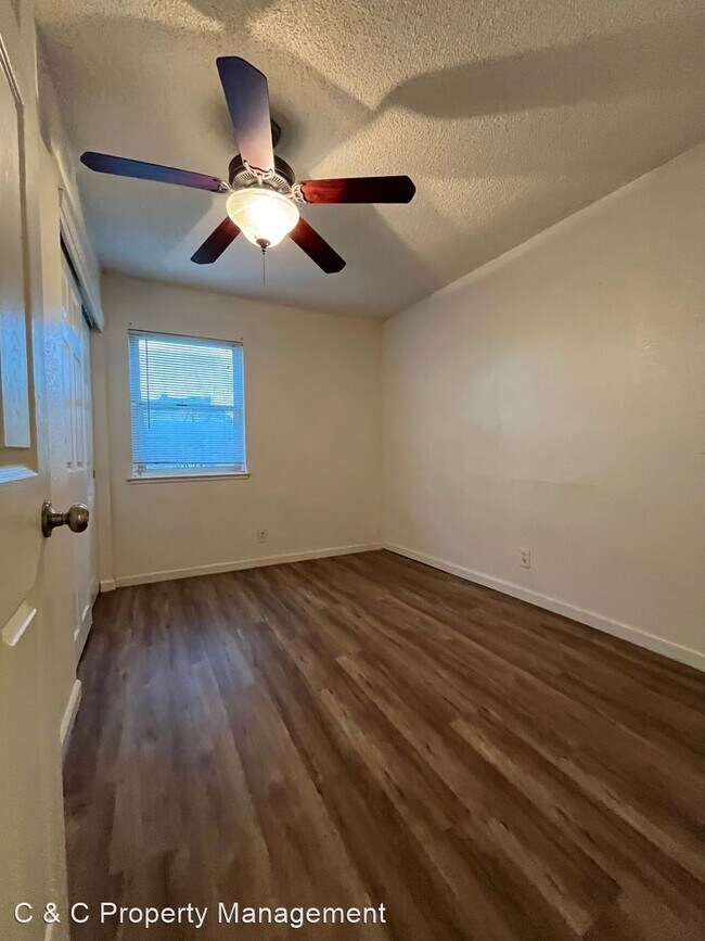 Building Photo - 4 br, 2 bath House - 3441 Jola Cir