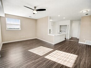 Building Photo - The Grove Apartment Homes