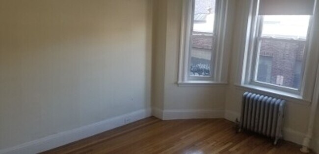 Building Photo - 1179 Boylston St