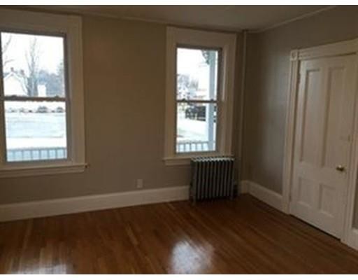Building Photo - 17 Sanborn St