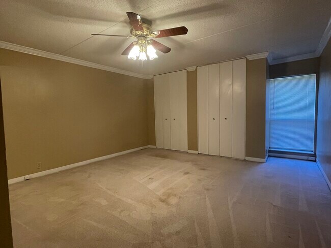 Dormitorio principal - 493 Canberra Dr