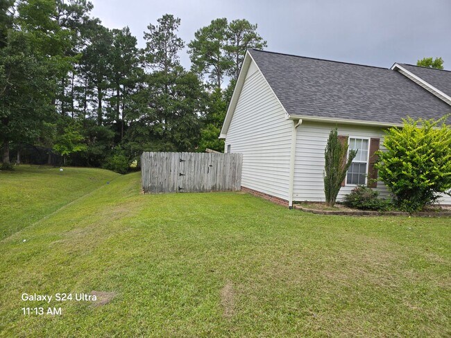 Building Photo - Coming Soon!   3 Bedroom, 2 bath house wit...