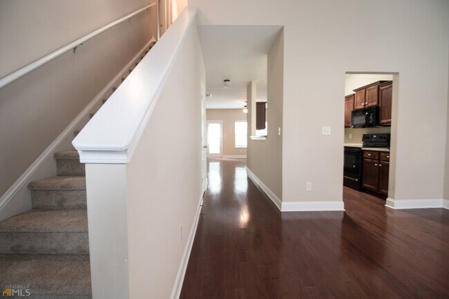 Foto del edificio - 358 Highland Pointe Cir E