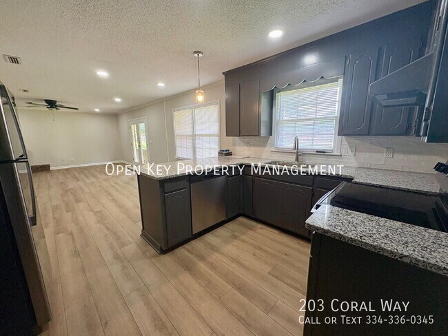 Building Photo - 203 Coral Way