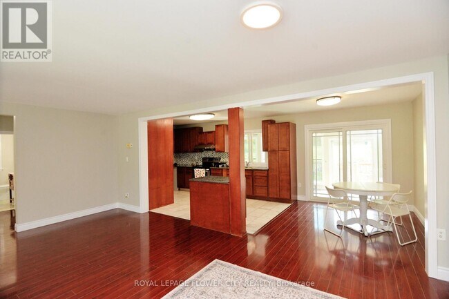 Building Photo - 15790 Mississauga Rd