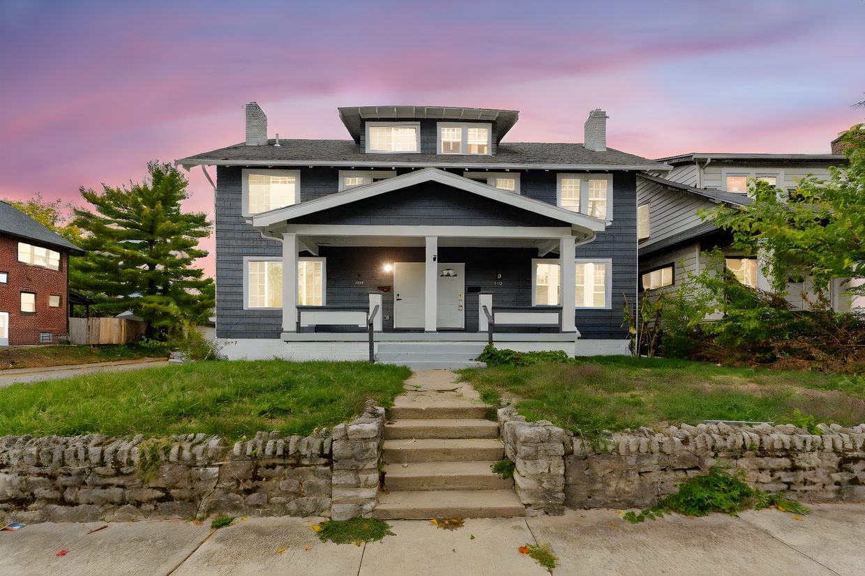 Primary Photo - 1123-1125 S Ohio Ave