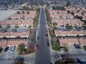 Building Photo - 8119 Whitewater Dr