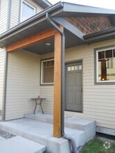 Building Photo - 692 Westgate Ave