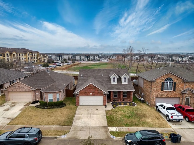 Photo - 2713 Bull Shoals Dr House