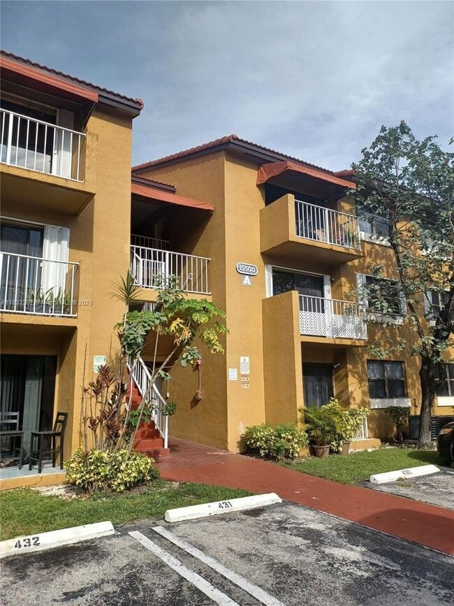 Building Photo - 15500 SW 80th St