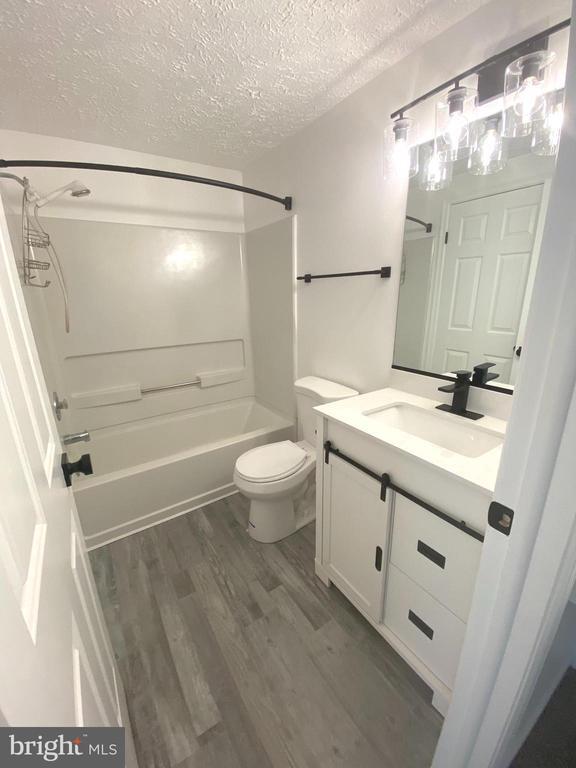 Foto del edificio - 3502 Kingsley Ct