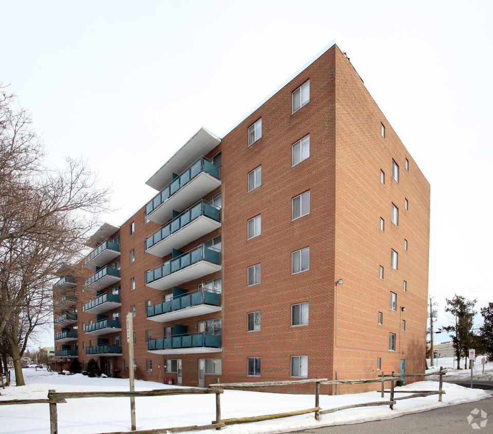 Primary Photo - Brookland Towers