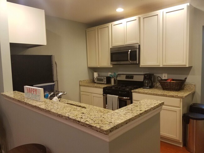 Foto del edificio - 628 Milwaukee Pl SE