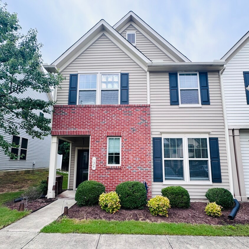 Photo - 126 Holly Berry Ln (Durham, NC)