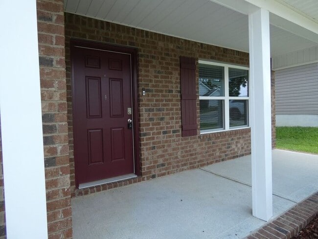 Building Photo - 5565 Galahad Trl