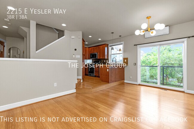 Building Photo - Amazing 3 bed/3 bath off Yesler Way