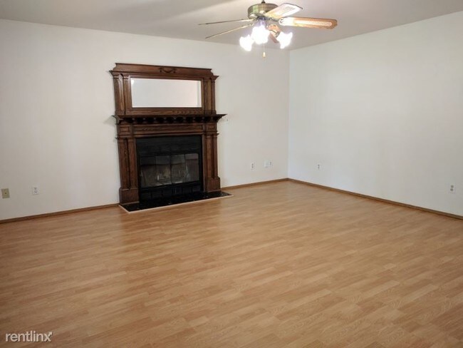 Building Photo - 2 br, 2 bath House - 5148 Marian Dr NE