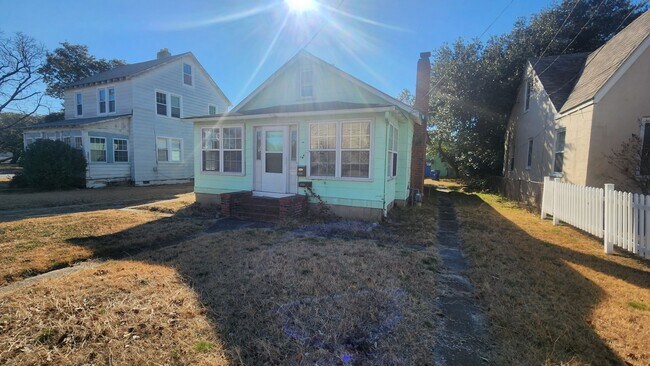 Building Photo - Ocean View East