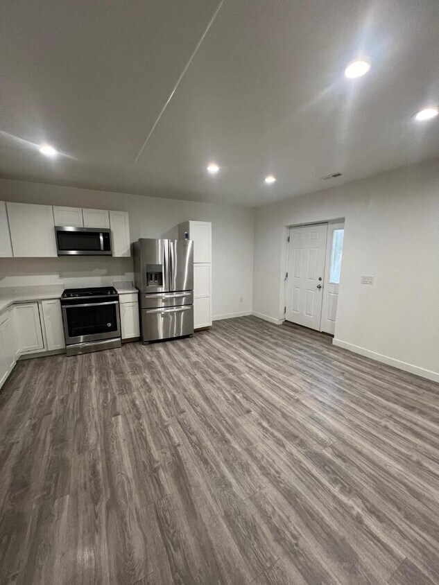 Foto principal - 6122 W Coulee Ln
