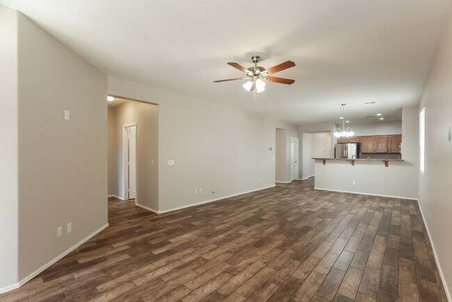 Building Photo - 6913 W Maldonado Rd