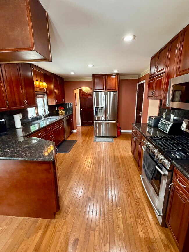 Foto del edificio - 598 Cleveland Ave