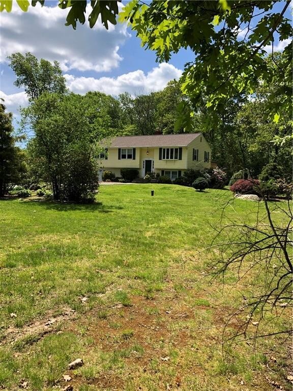 Primary Photo - 171 Betty Pond Rd