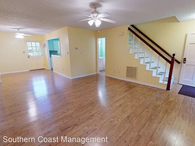 Building Photo - 2 br, 2.5 bath House - 308 71st Avenue Nor...