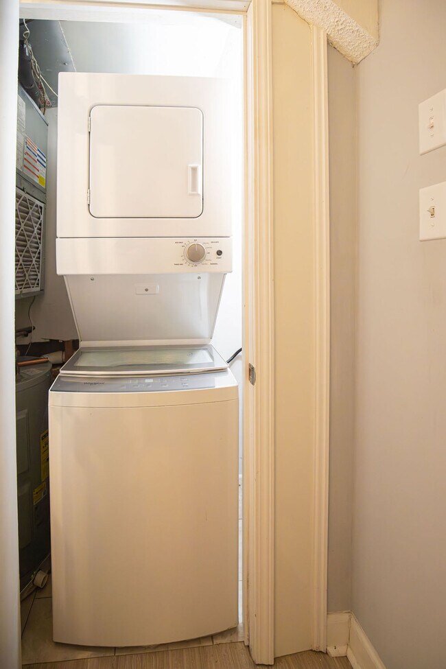 Foto del edificio - 210 Old Hickory Blvd