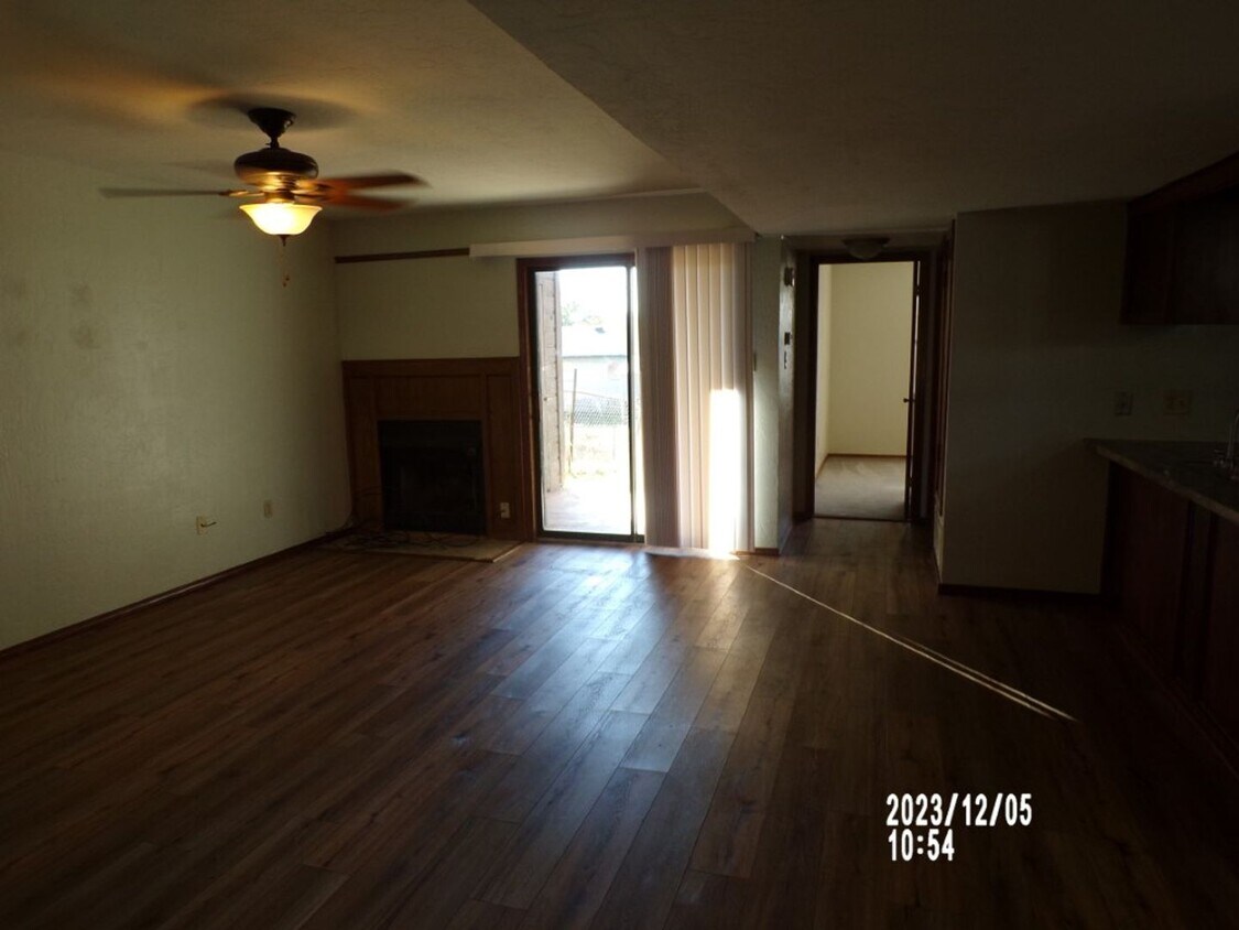 Foto del edificio - 4034 NW Ozmun Ave