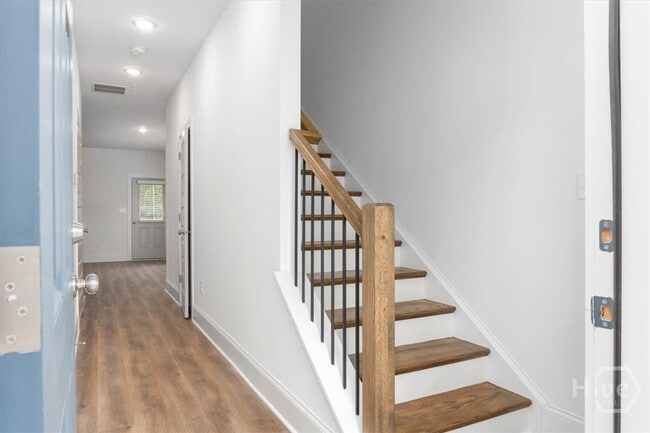 Foto del edificio - 354 Arch St