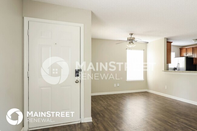 Foto del edificio - 6325 Delacy Rd