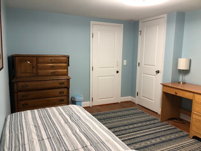 Foto del edificio - 20 S Carrollton Ave