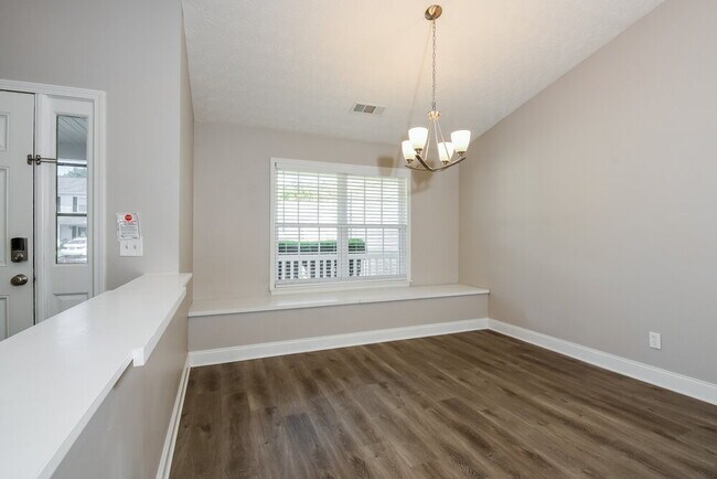 Foto del edificio - 3223 Deer Valley Dr NW
