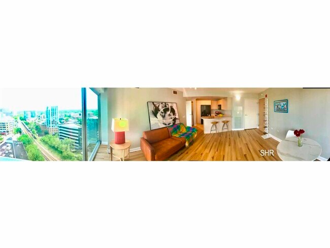 Foto del edificio - 1720 Maple Ave