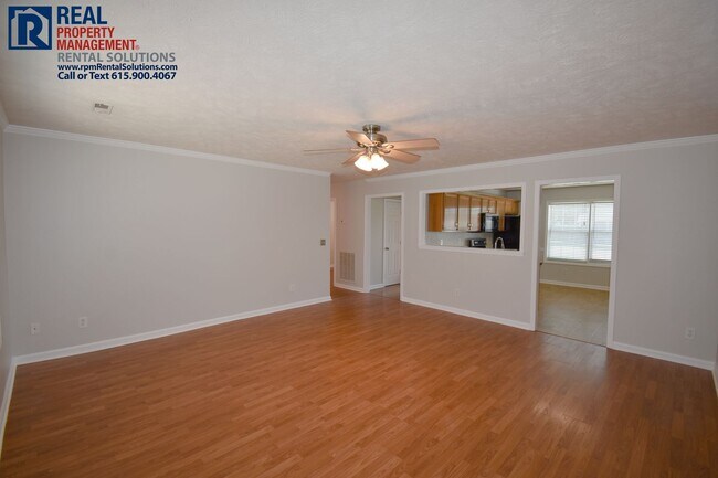 Building Photo - 6000 Bridgewater Dr