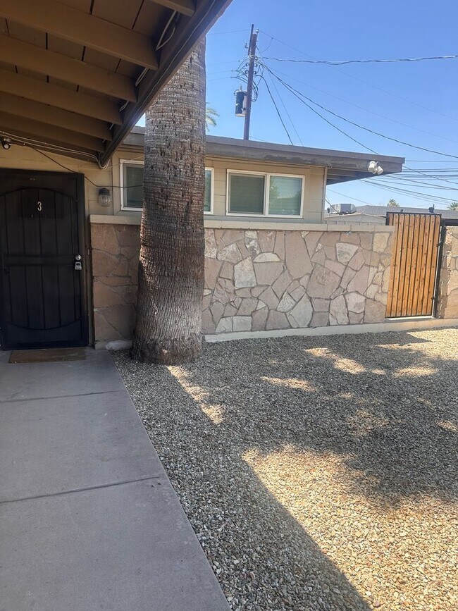 Foto del edificio - 4326 N 21st St