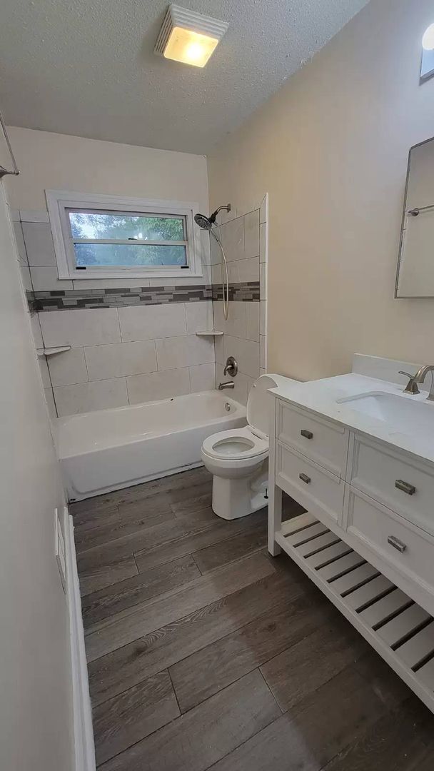 Foto del edificio - 3 Bedroom, 1.5 Bath brick home in Prescott Terrace