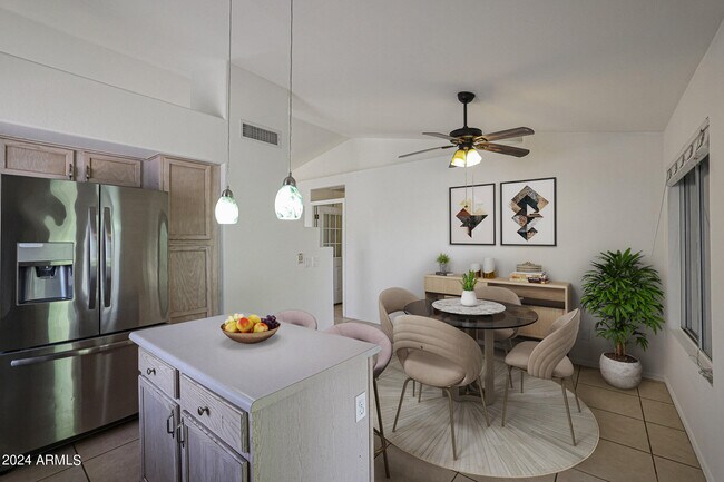 Foto del edificio - 19112 N 52nd Ln