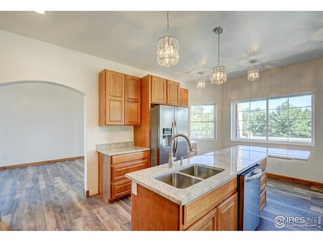 Building Photo - 6820 Willow Vista Ct