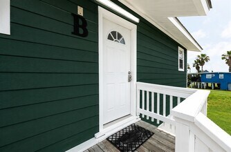 Building Photo - 403 Fort Velasco Dr