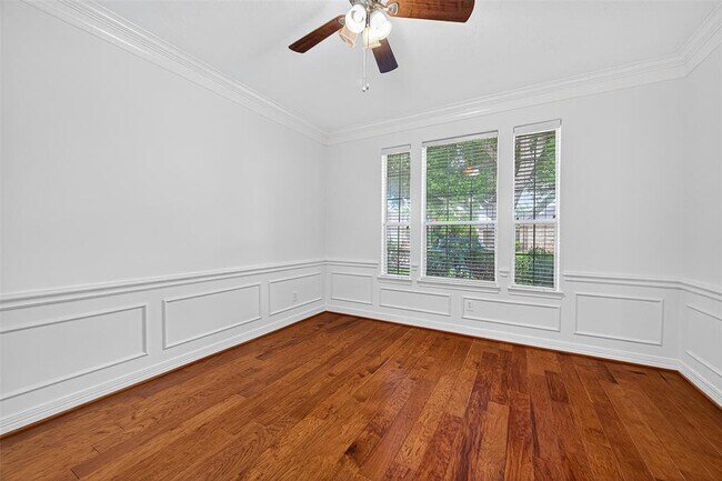Foto del edificio - 3702 Cedar Valley Dr