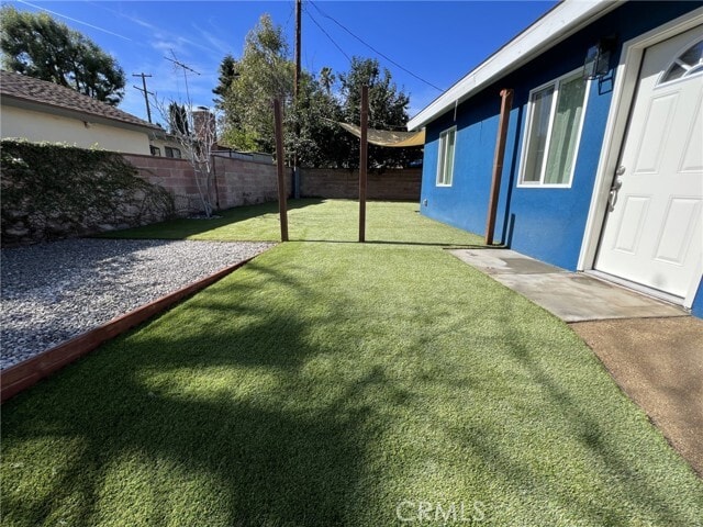 Building Photo - 7017 Fullbright Ave