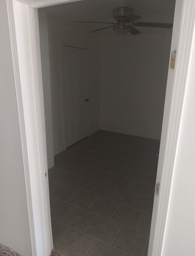 Foto del edificio - 624 De Vargas Dr