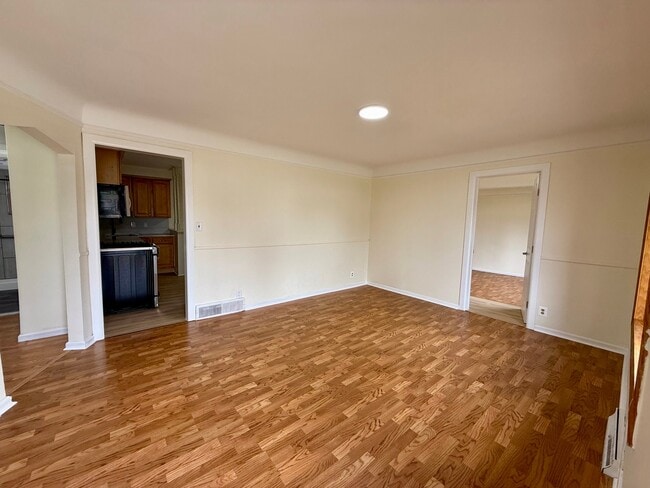 Building Photo - 17268 Horger Ave